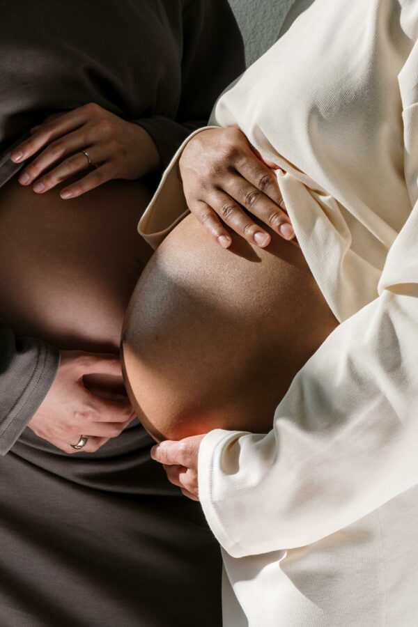 apprentissage des bases de l'auto-hypnose pour la femme enceinte, post-natal parentalité hypnose pornichet 44 karine chéneau